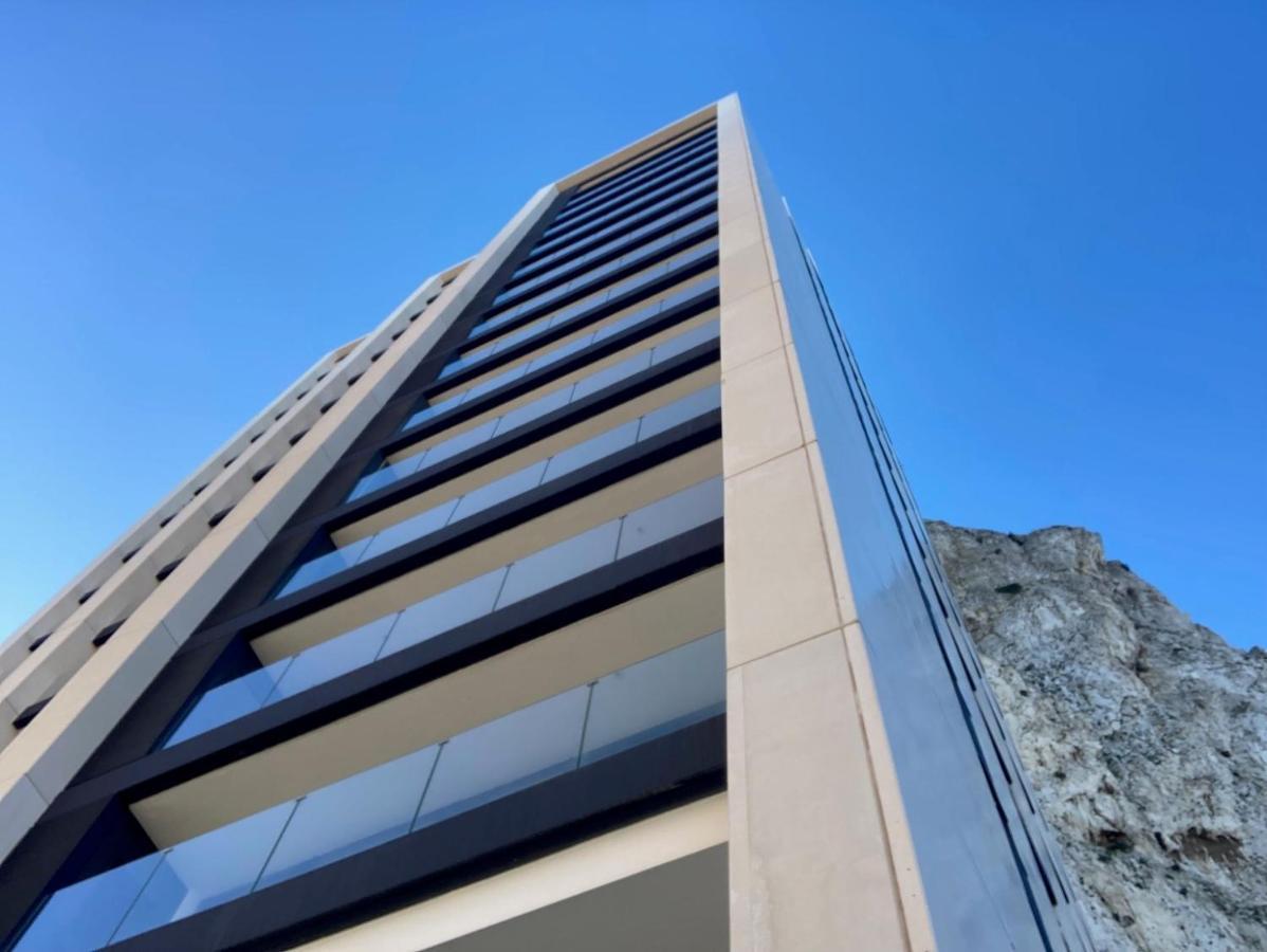 E1 Suites & Spa Aparthotel Style - Gym & Spa 直布罗陀 外观 照片