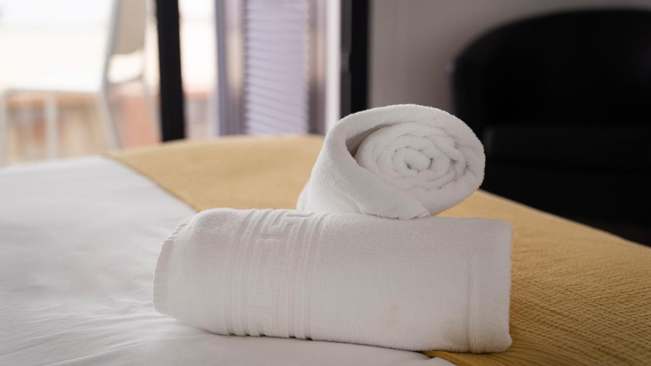 E1 Suites & Spa Aparthotel Style - Gym & Spa 直布罗陀 外观 照片