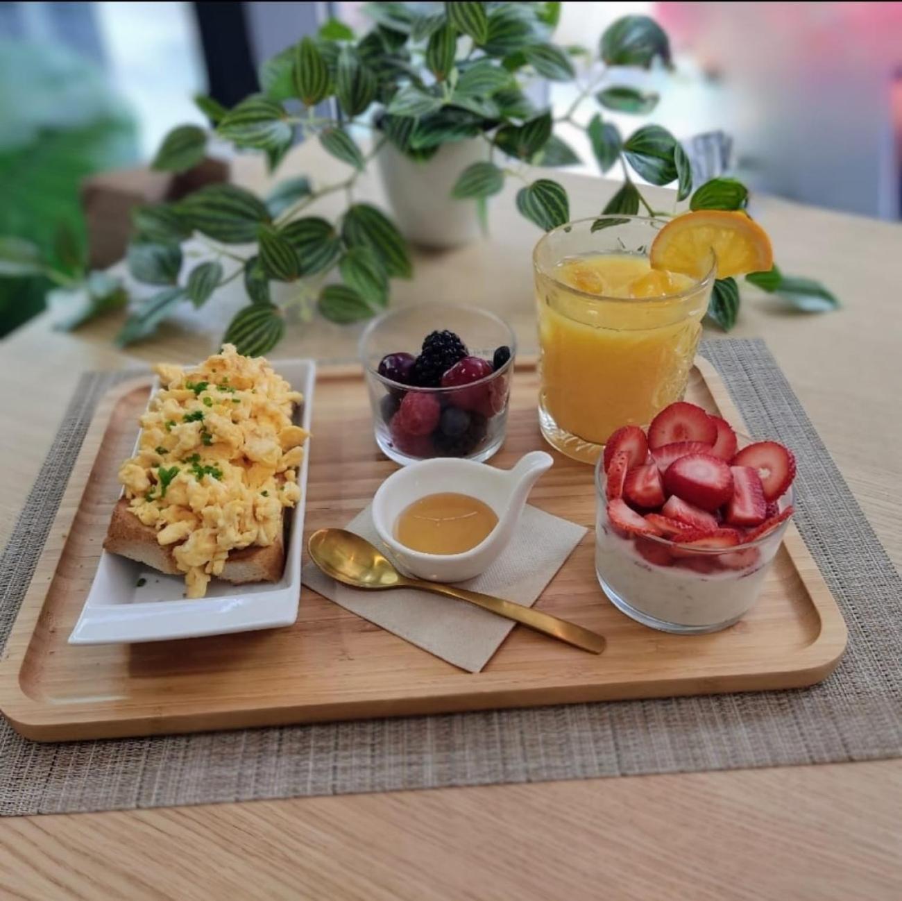 E1 Suites & Spa Aparthotel Style - Gym & Spa 直布罗陀 外观 照片