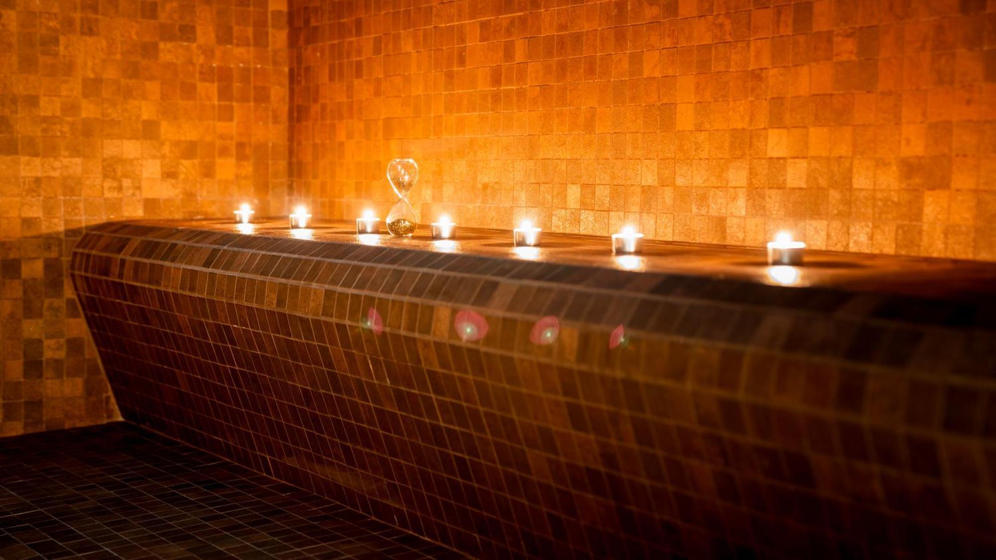 E1 Suites & Spa Aparthotel Style - Gym & Spa 直布罗陀 外观 照片
