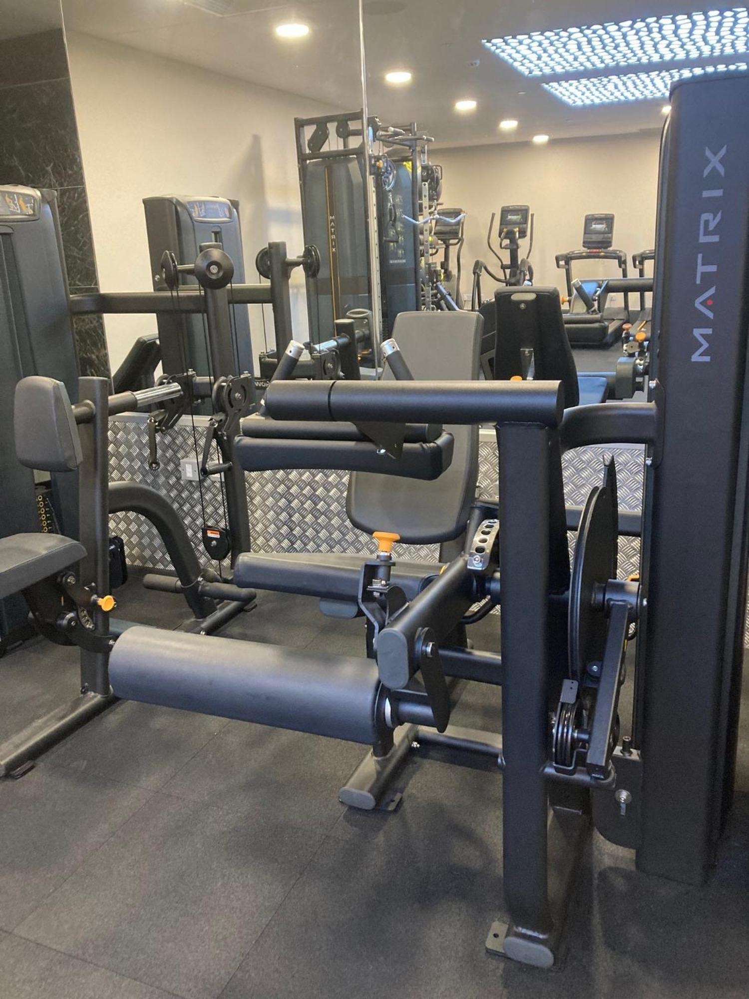 E1 Suites & Spa Aparthotel Style - Gym & Spa 直布罗陀 外观 照片
